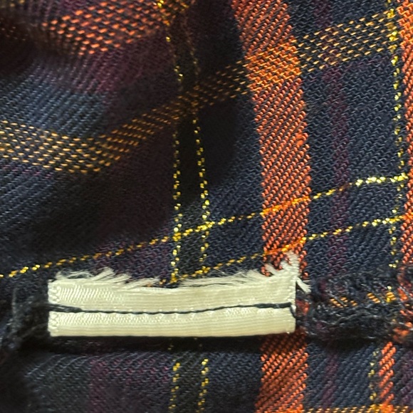 Miss Me Women's Plaid Button Down Shirt size medium - Picture 6 of 9